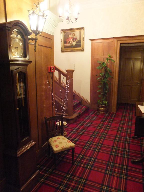 Inverlea Guest House Эр Экстерьер фото
